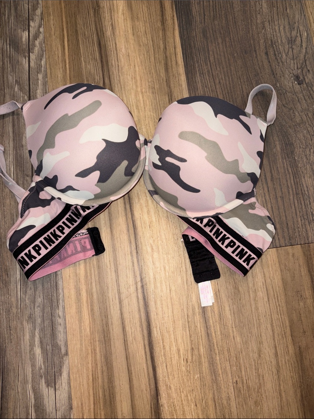 PINK Victoria's Secret Pink and Gray Camo Wear Everywhere Push-Up Bra 36 C